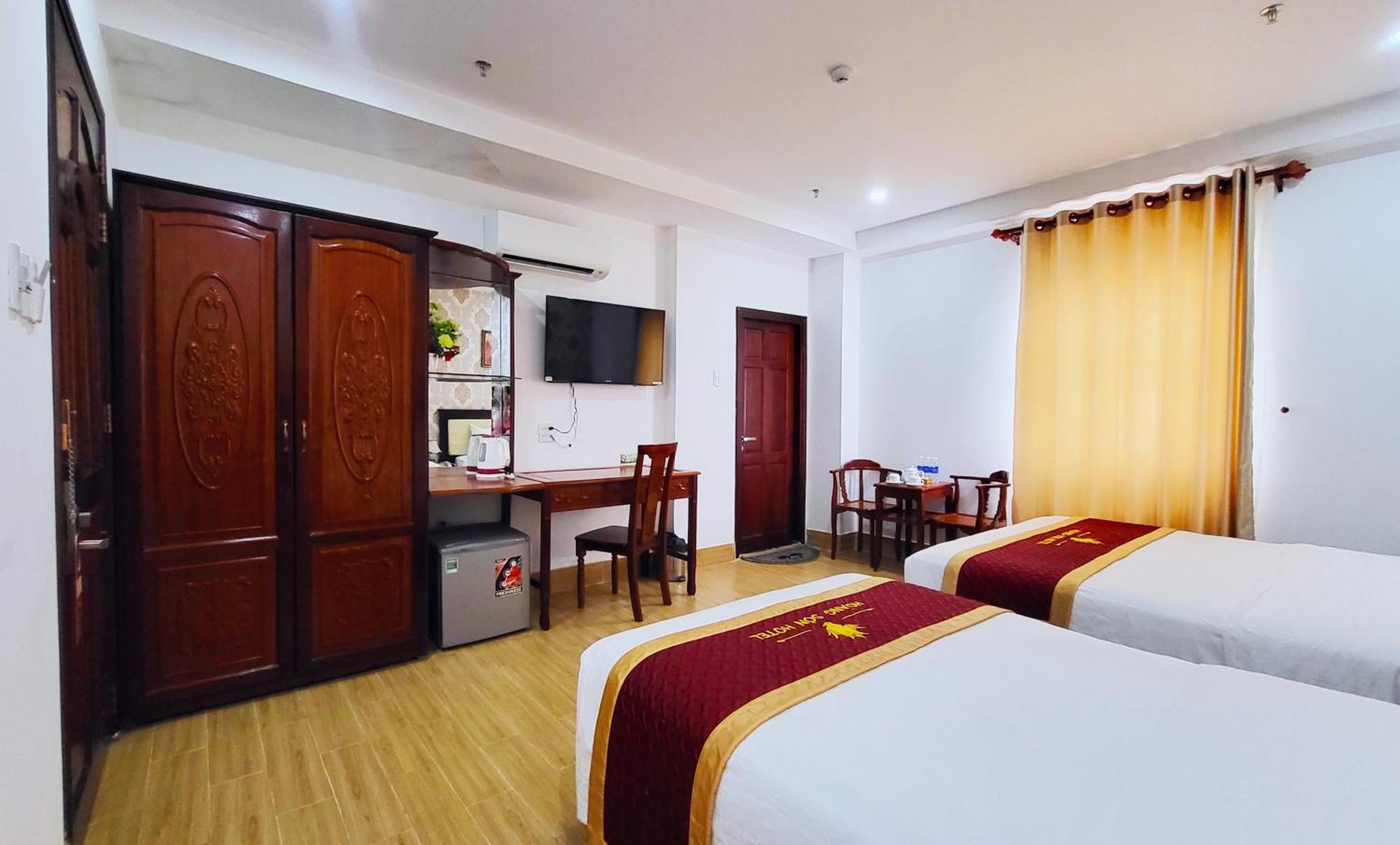 Khách Sạn Hoàng Sơn Cần Thơ Extérieur photo