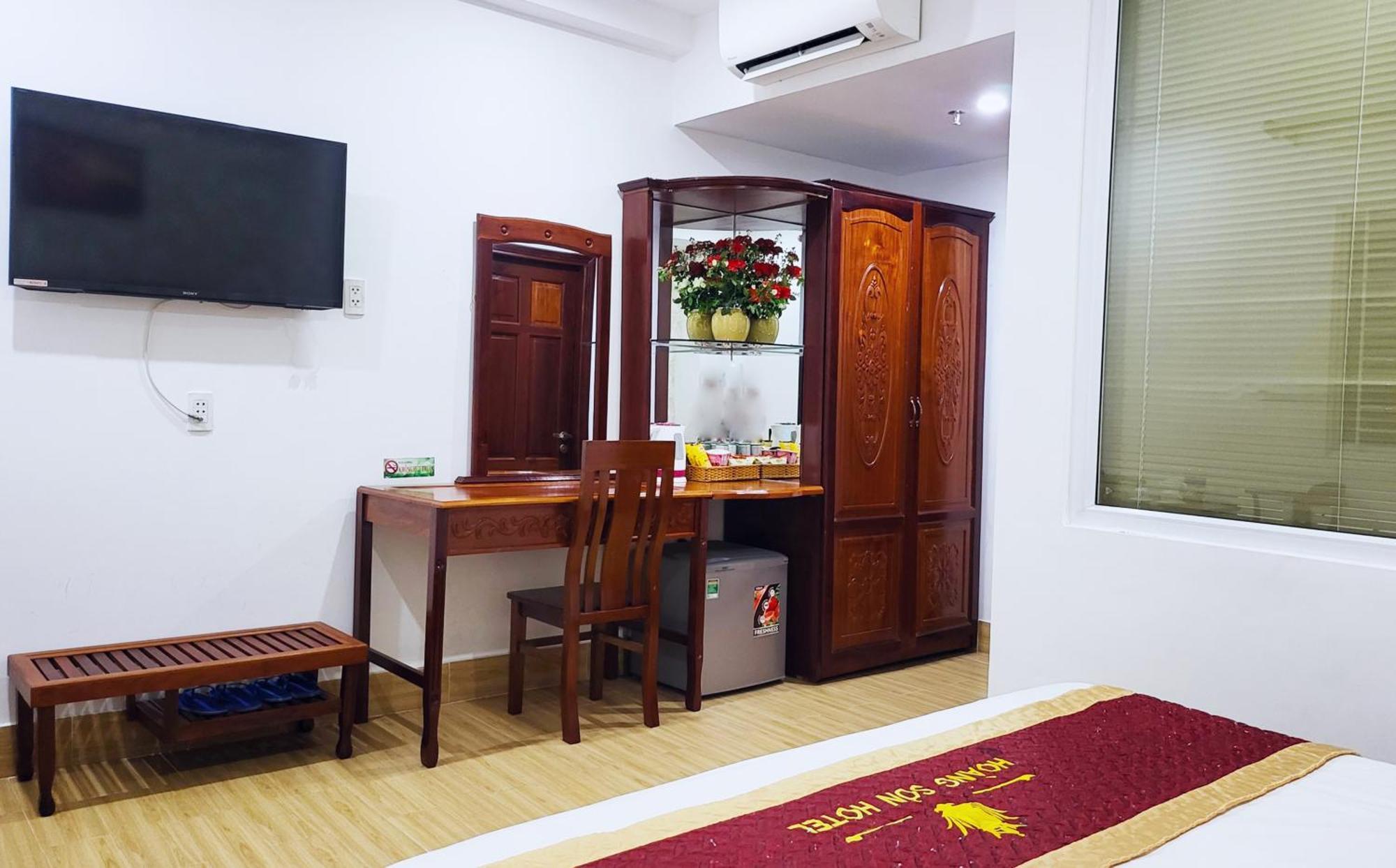 Khách Sạn Hoàng Sơn Cần Thơ Extérieur photo