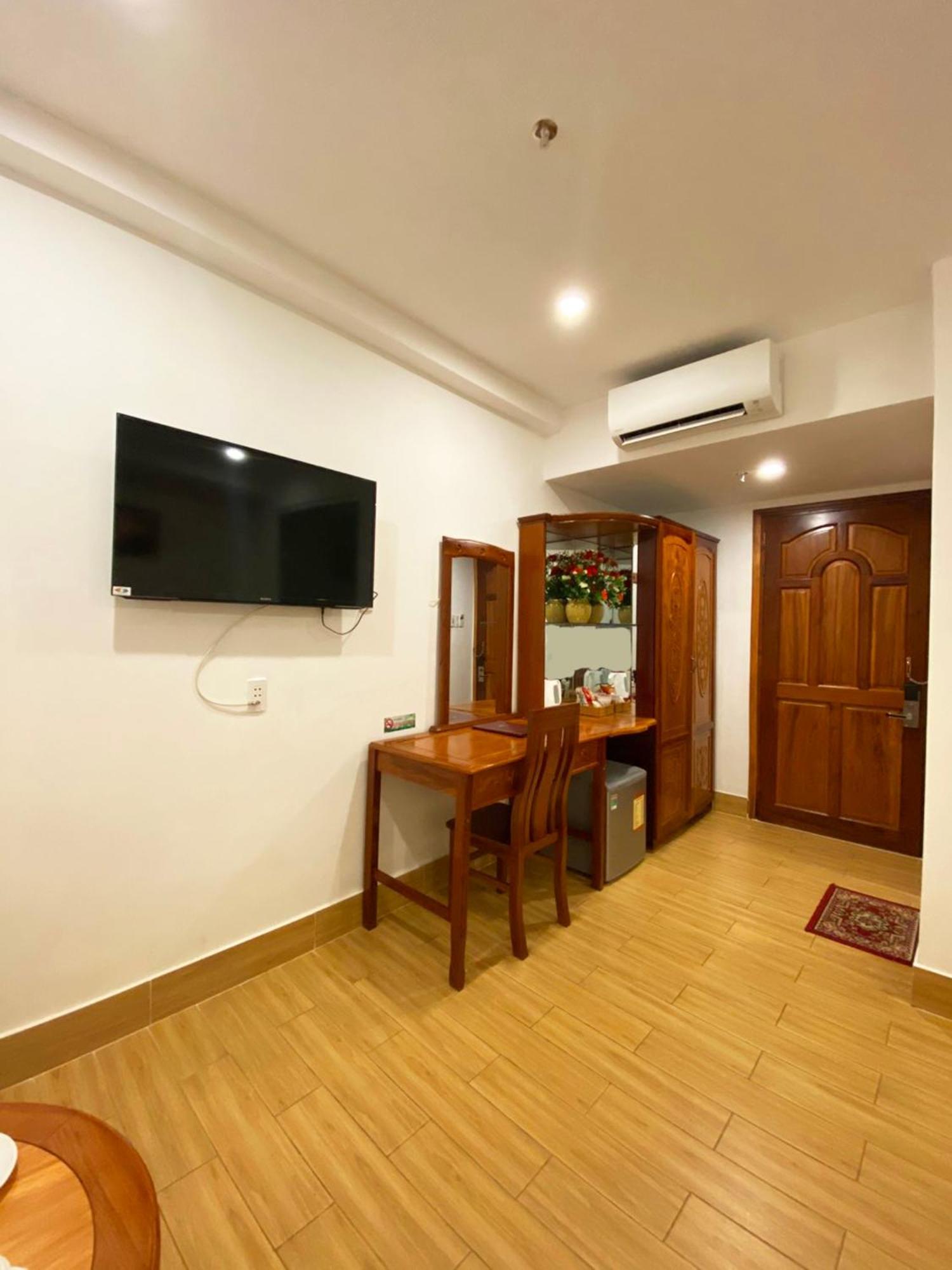 Khách Sạn Hoàng Sơn Cần Thơ Extérieur photo