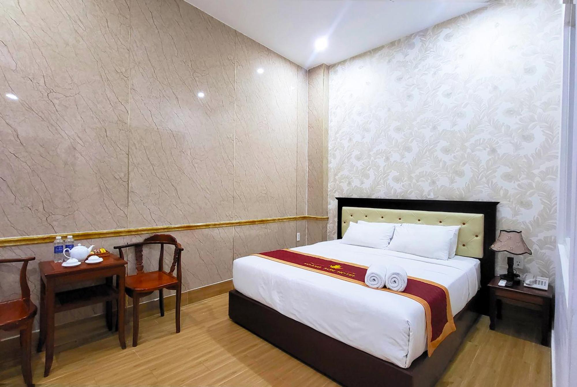Khách Sạn Hoàng Sơn Cần Thơ Chambre photo
