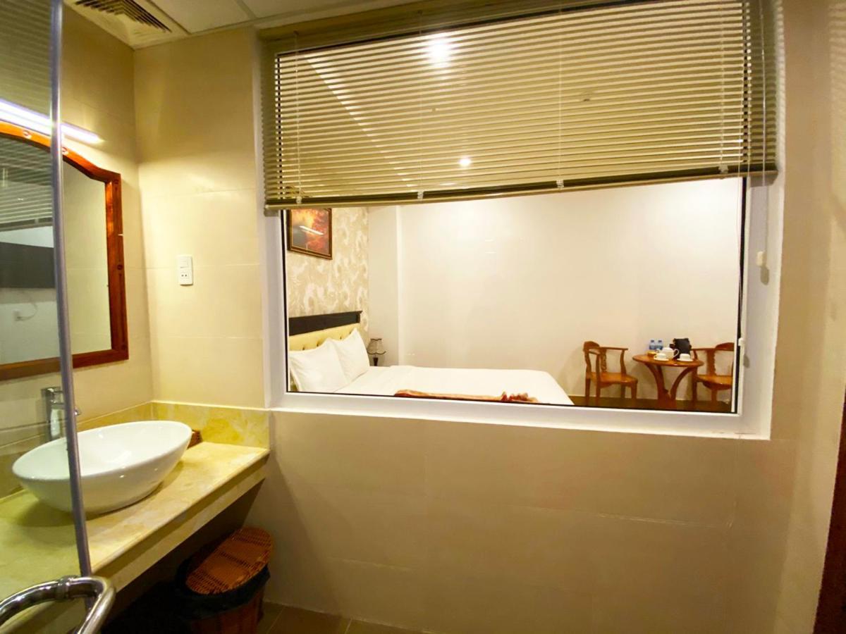 Khách Sạn Hoàng Sơn Cần Thơ Extérieur photo